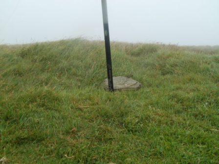 The base of my mast was about as far as I could see on the summit!