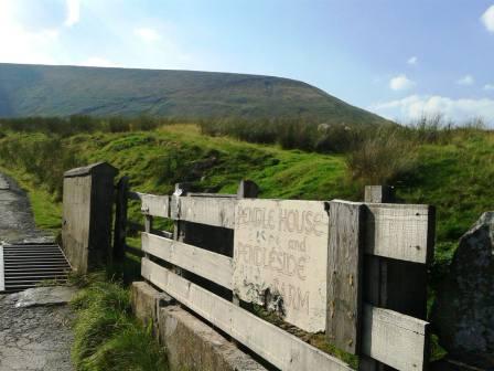 Pendle Big End and the start of the track