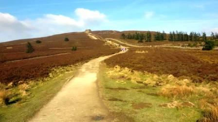 Offa's Dyke Path to Moel Famau summit