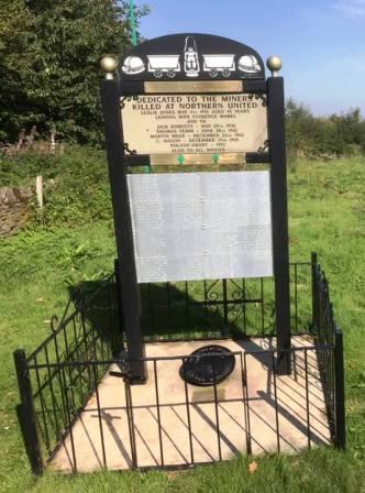 War memorial on Ruardean Hill