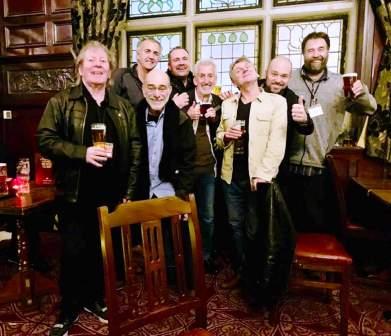 Pub trip with Mindbenders, Merseybeats & Marmalade!