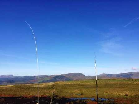 Jimmy's antenna is finally up, beside mine!