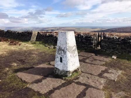 Shining Tor summit