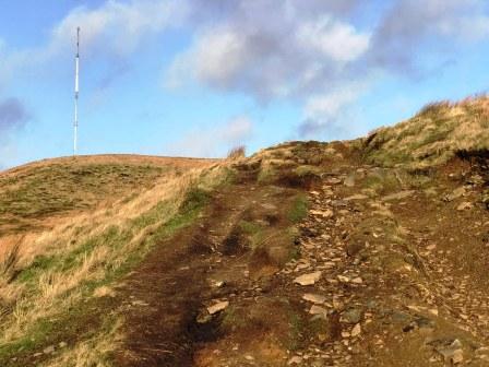 Climbing towards the plateau and mast