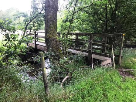 Footbridge into Near Garr Farm