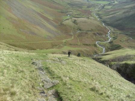 Tom lagging behind on the steep section!