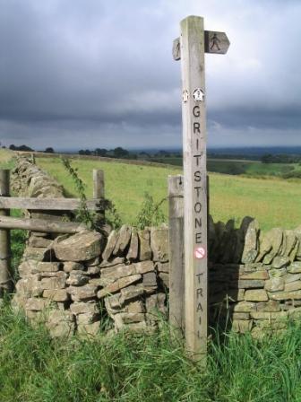 On the way up to Teggs Nose