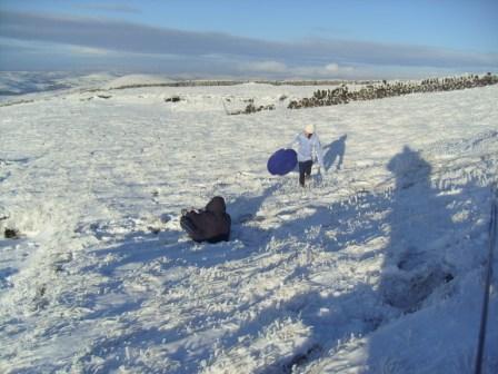 Liam & Mai Ling sledging