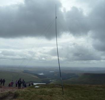 Wide ranging views behind the 40m dipole