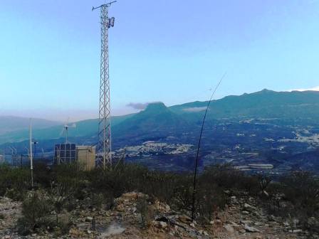 HF antenna set up on Guaza summit