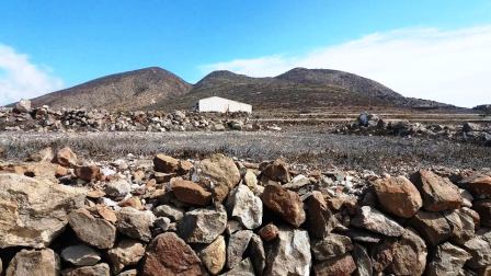 View of the mountain while walking around its side