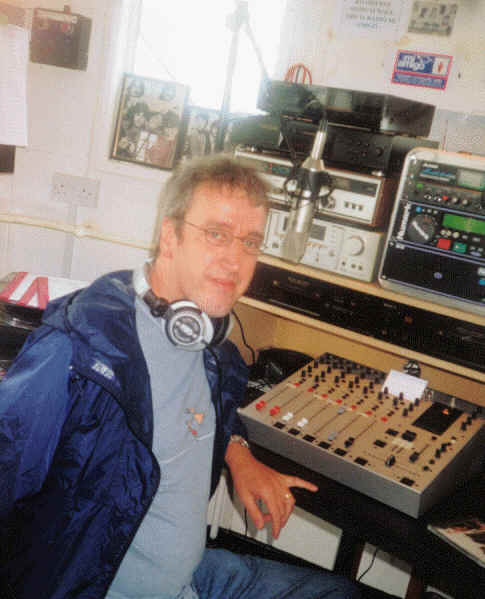 Ian Biggar on Radio Mi Amigo
