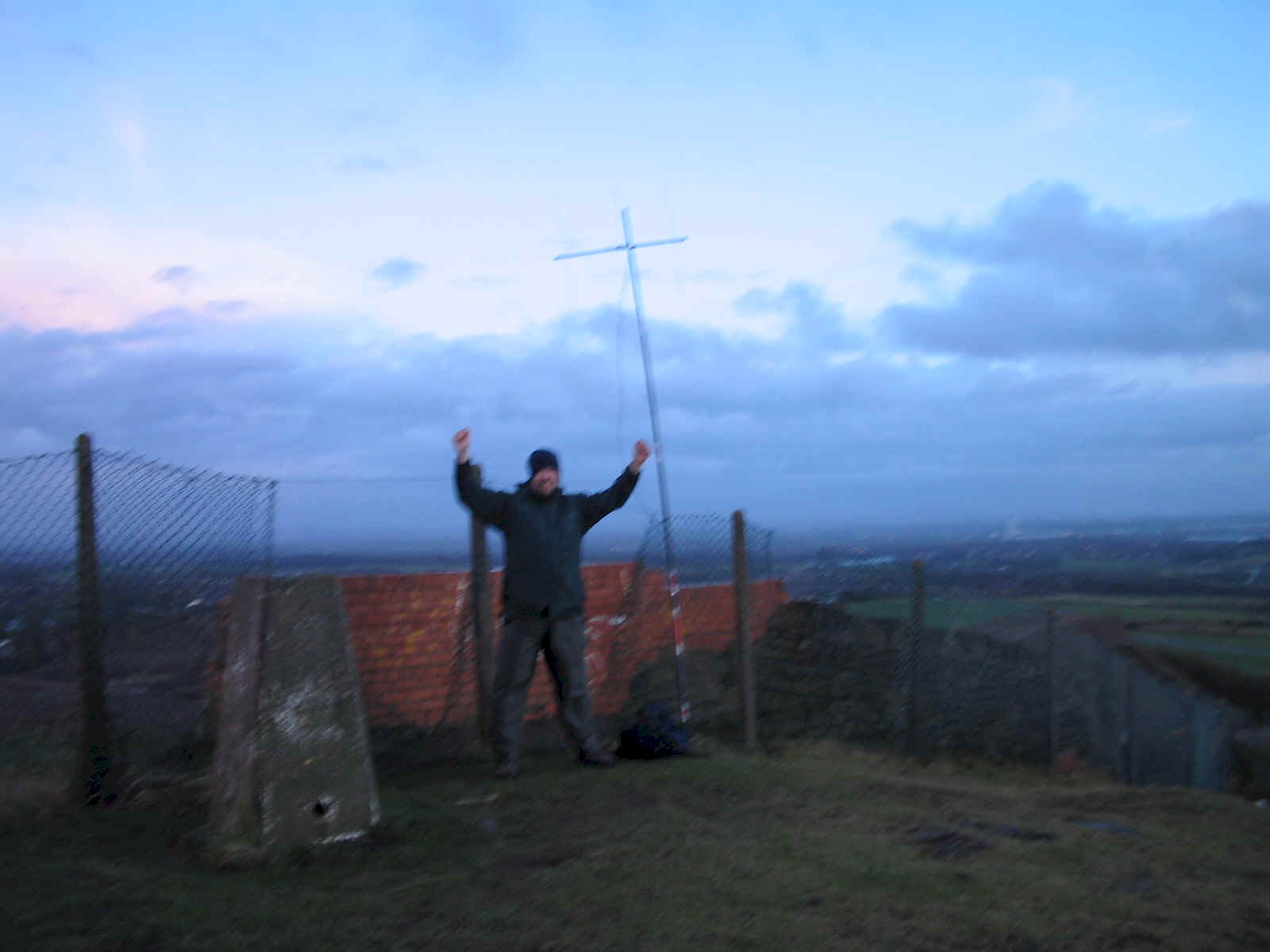 M1EYP celebrates another feat of extreme mountaineering as the evening closes in on Billinge Hill