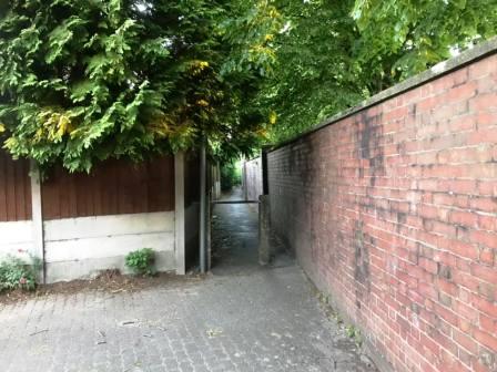 Ginnel from Maxfield Close to Dalesford Crescent