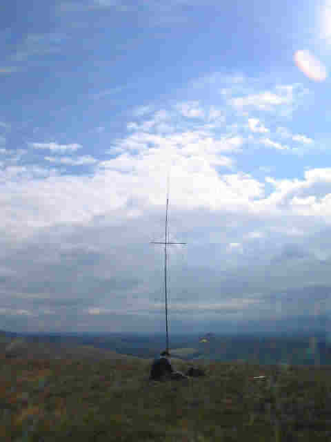 The SOTA Beam and 40m dipole on SP-004